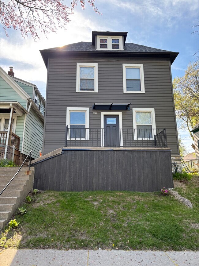 Photo - 2837 N Palmer St Unidad Lower