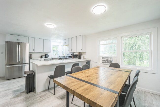 Photo - 1323 Whitehouse Trail