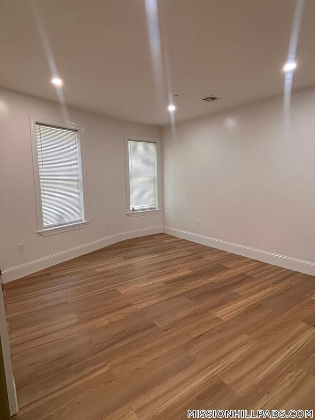 111 Dale St Unit 1