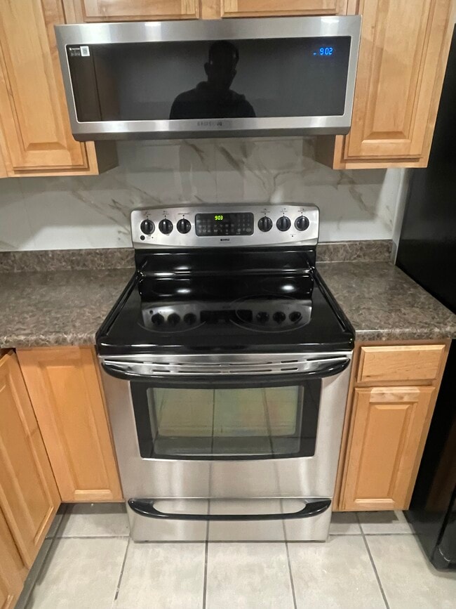 Photo - 221 E Nicoletti Dr Unit 221