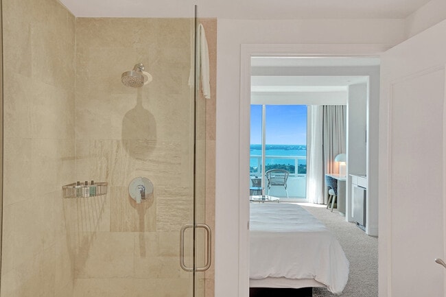 Photo - 4390 Collins Ave Unit SI ID1540436P