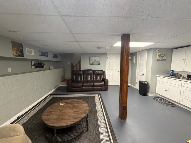 Photo - 110 Powder Springs St