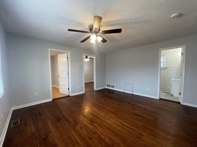 Photo - Town Home for rent in Papillion