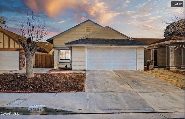 Building Photo - 37654 Melton Ave