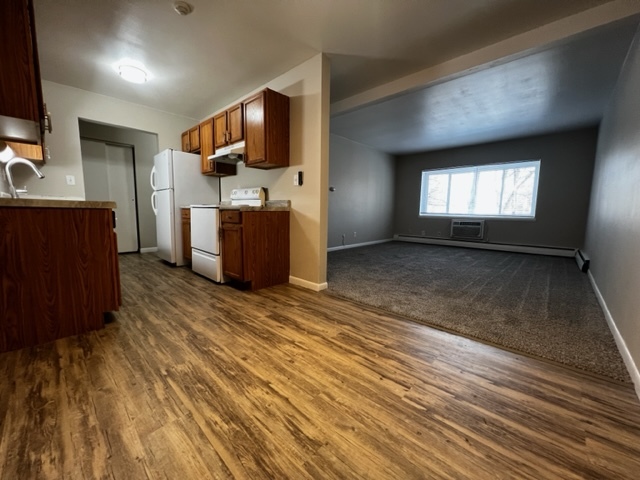Building Photo - 1215 24th Street Place - River Oaks Apartm... Rental