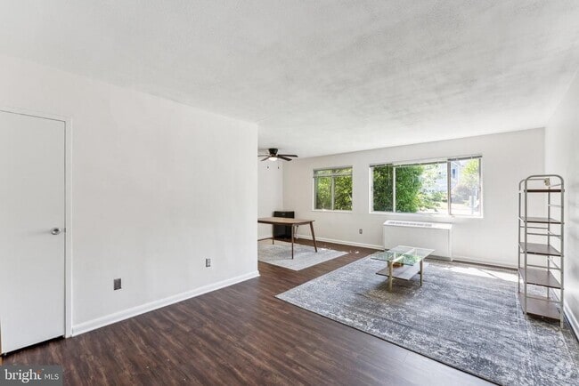 Building Photo - 3701 5th St S Unit 212 Rental