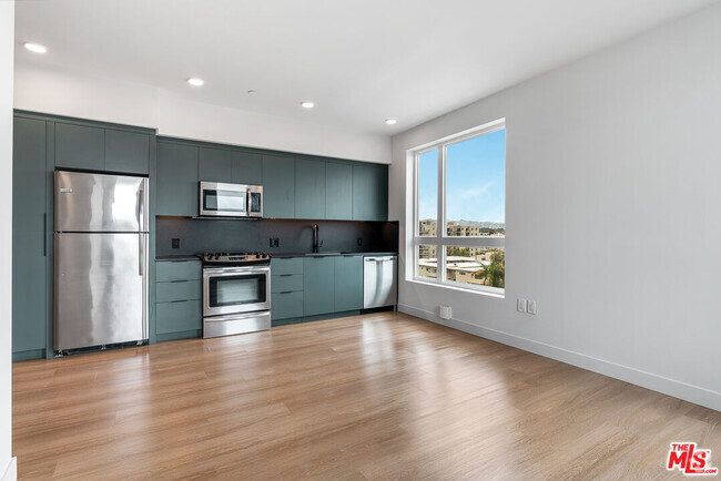 Building Photo - 10601 Washington Blvd Unit 509 Rental