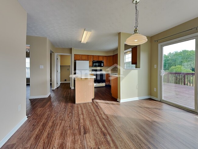 Photo - 10103 Edgerton Dr