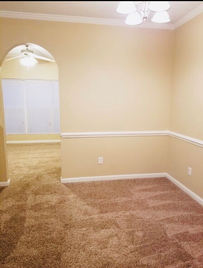 Photo - 4925 Sierra Way