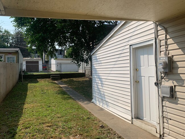 Photo - 620 Company St