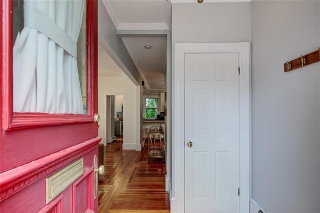 Photo - 7 Division St