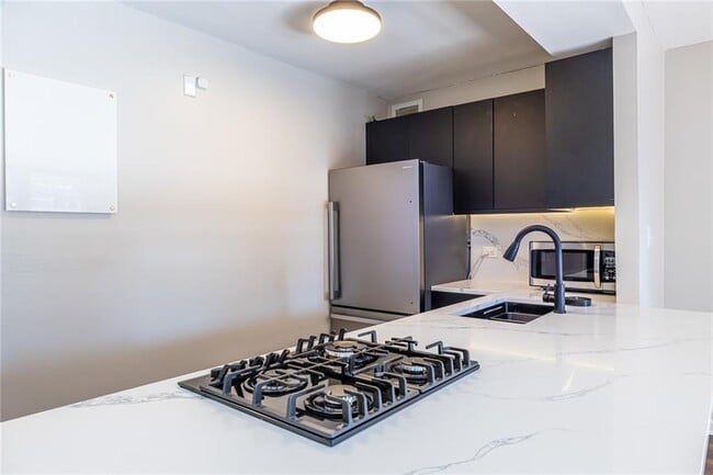 Photo - 620 Peachtree St NE Unit 411