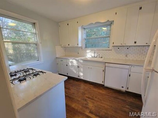 7 Calhoun Rd Unit A