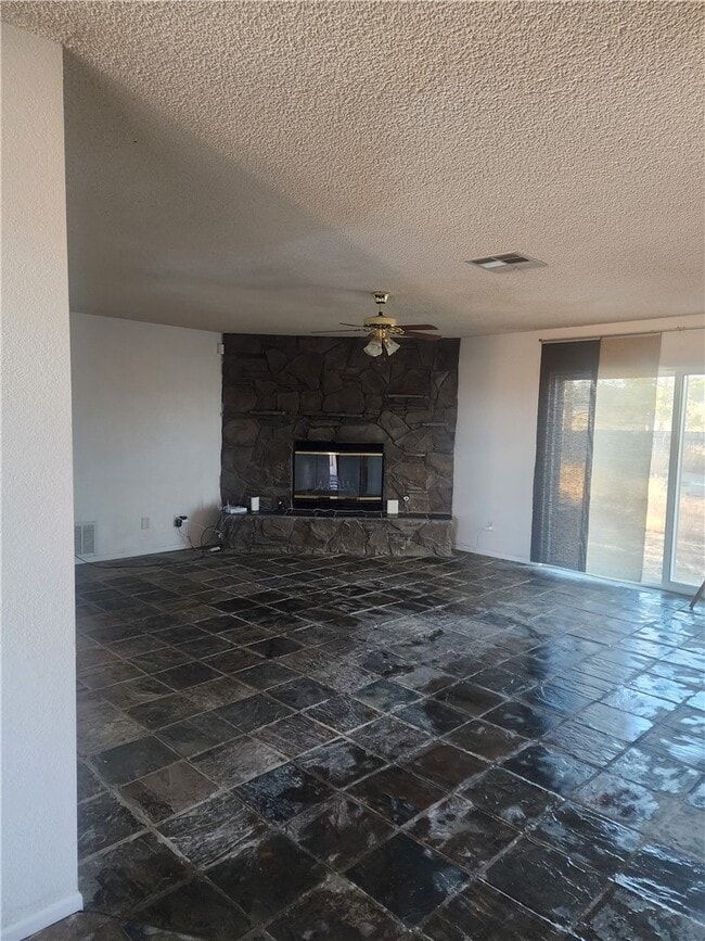 Photo - 9201 Shirley St