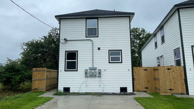 Photo - Fall in Love with This Beautiful 3-Bed Home