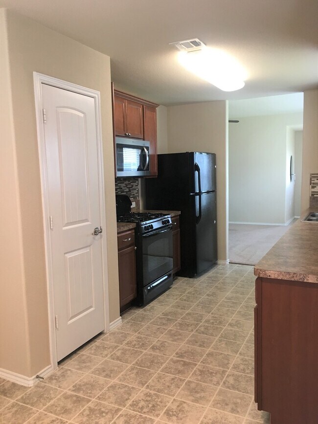 Photo - South Austin Home on Cul-de-Sac - Colorado Crossing