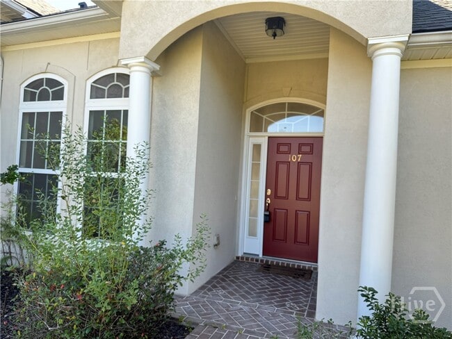 Building Photo - 107 Willow Point Cir