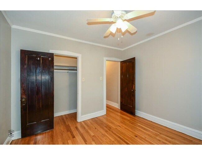Photo - 6031 N Paulina St Unit 6037-3A