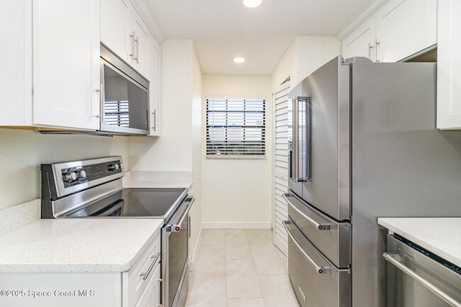 Photo - 4105 Ocean Beach Blvd Unit 422