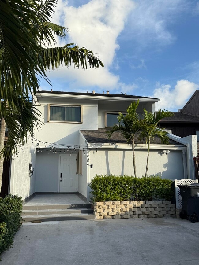 Building Photo - 12394 Westhampton Cir Rental