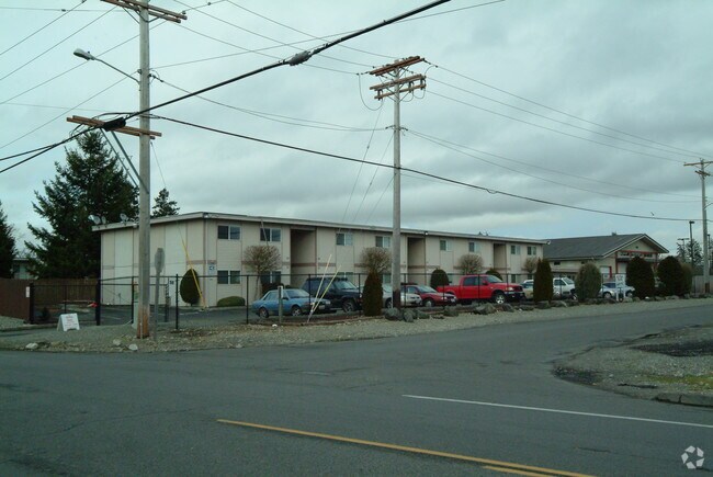 Photo - Alpha Park Apartments