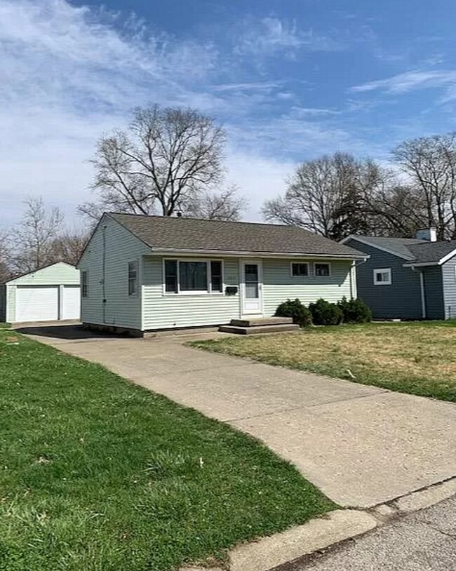2 Bedroom House - 2 Bedroom House
