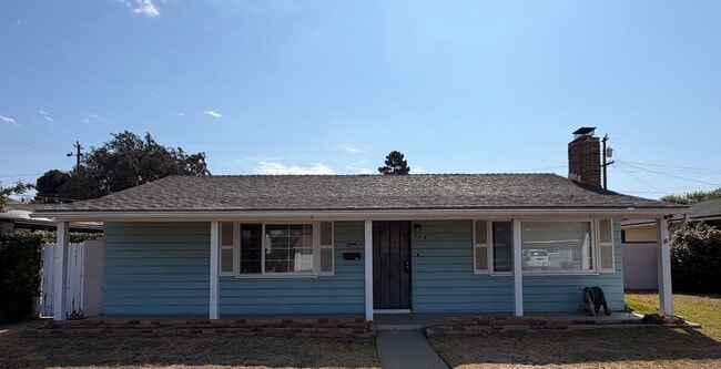 Building Photo - 306 S Scott Dr