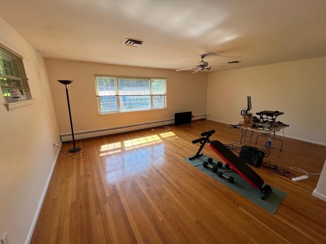 409 Lowell Ave Unit 409 Lowell Ave