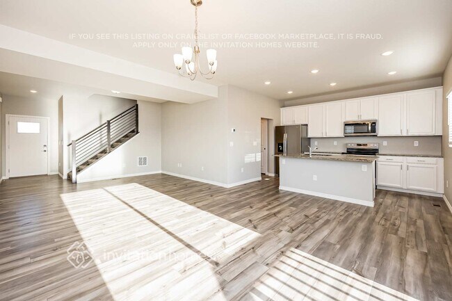 Photo - 11207 House Finch Ln