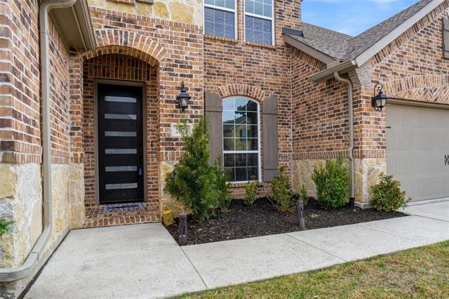 2073 Cloverfern Wy
