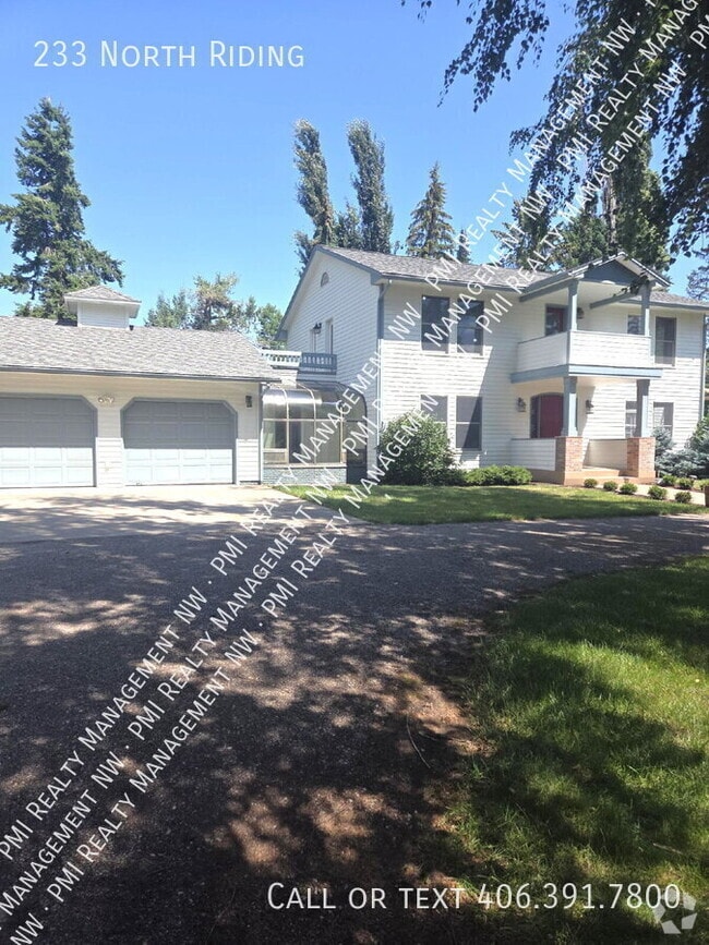 Building Photo - 233 North Riding- Rental