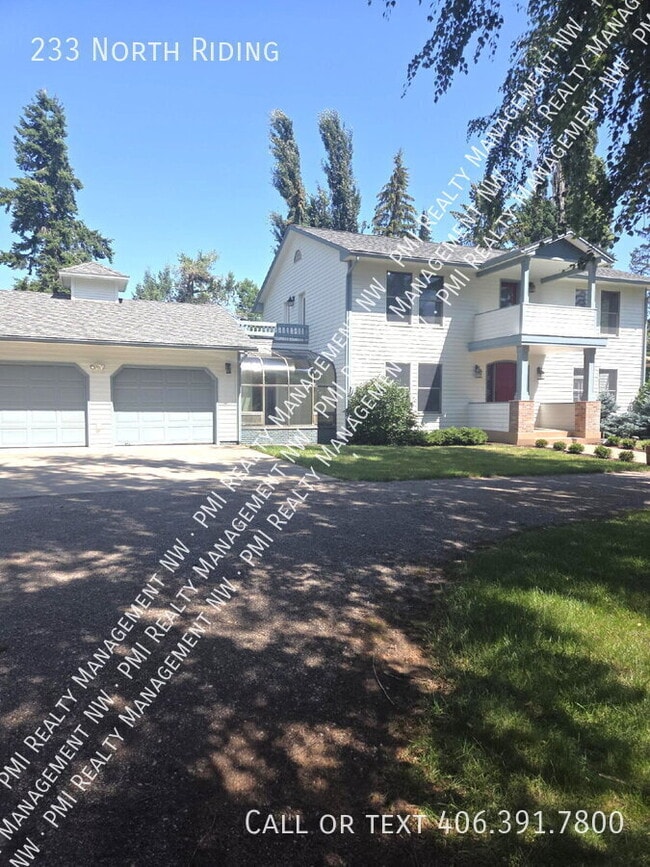 Building Photo - 233 North Riding- Rental