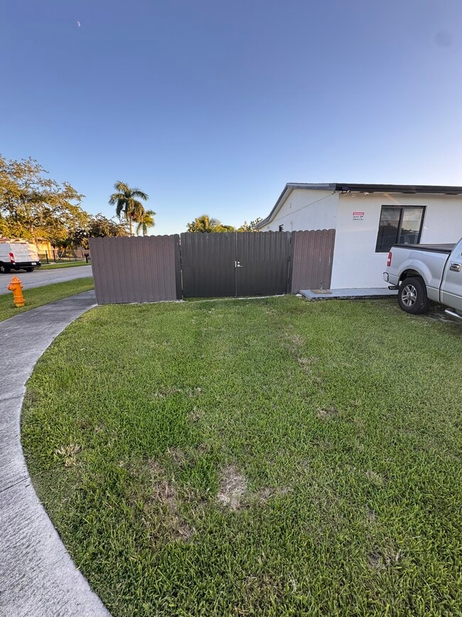 Photo - 15000 SW 307th St