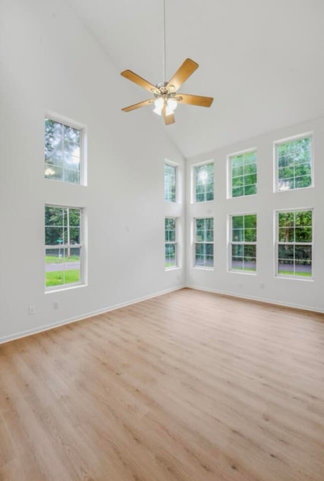 Photo - 1515 Mills Dr