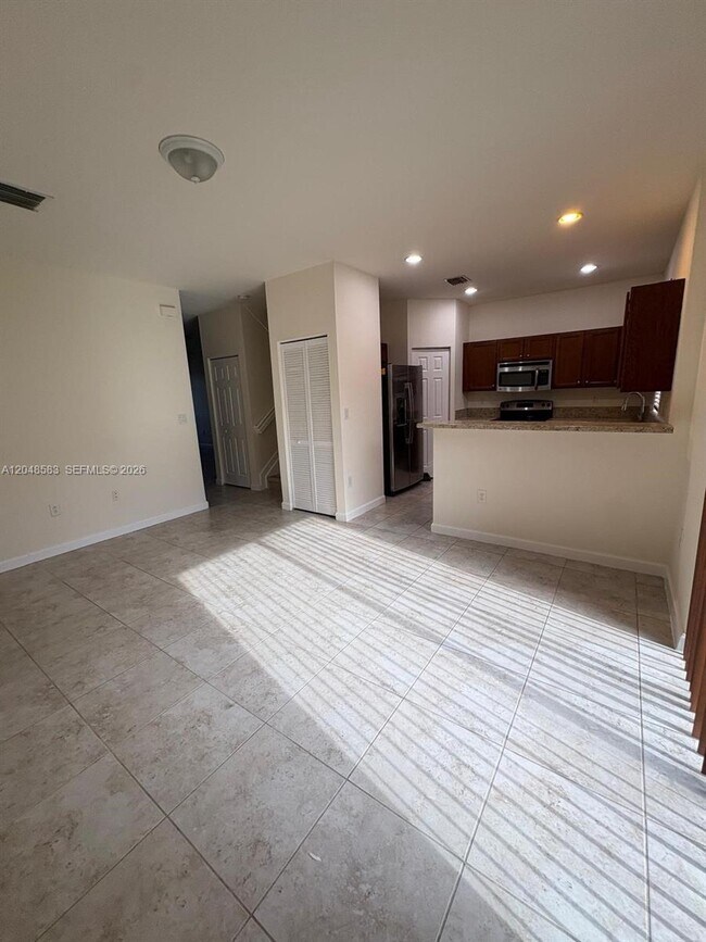 Photo - 17460 SW 153rd Ave
