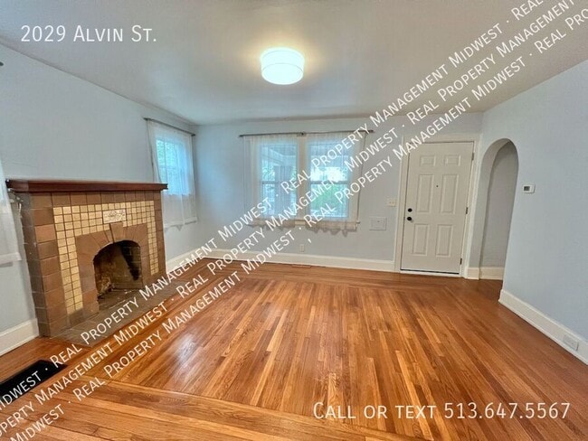 Photo - 2029 Alvin St