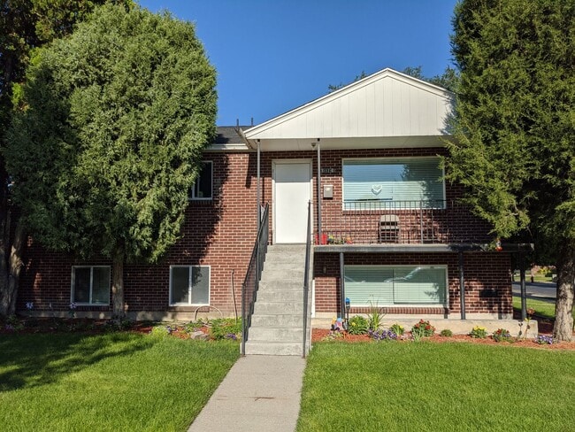 5824 Property - 5824 Property Apartamento Unidad 5824 #B