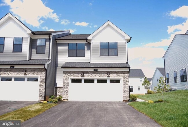 Photo - 610 Spruce Rd Townhome