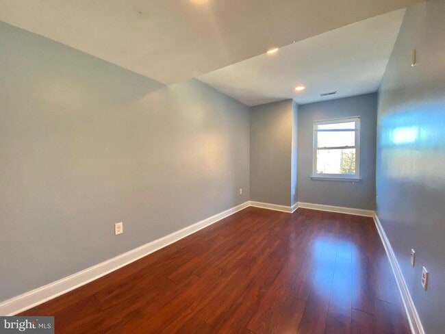 Photo - 1419 N 17th St Unit B