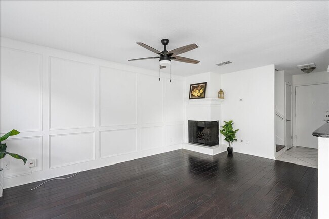 Photo - 2379 Briarwest Blvd