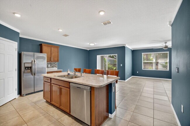 Photo - 280 Falls Church St SW Casa