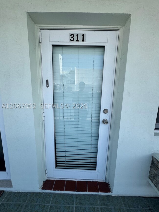 Building Photo - 524 Washington St Unit 311