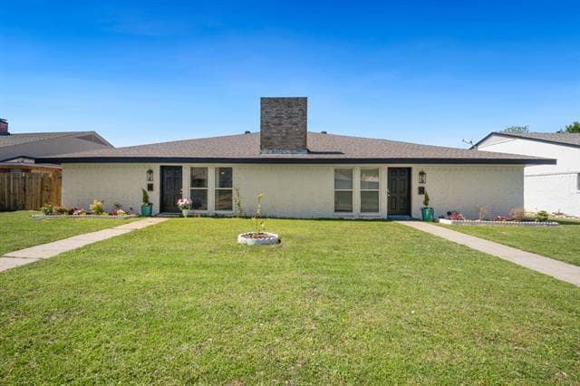 Photo - 310 Candlewood Pl