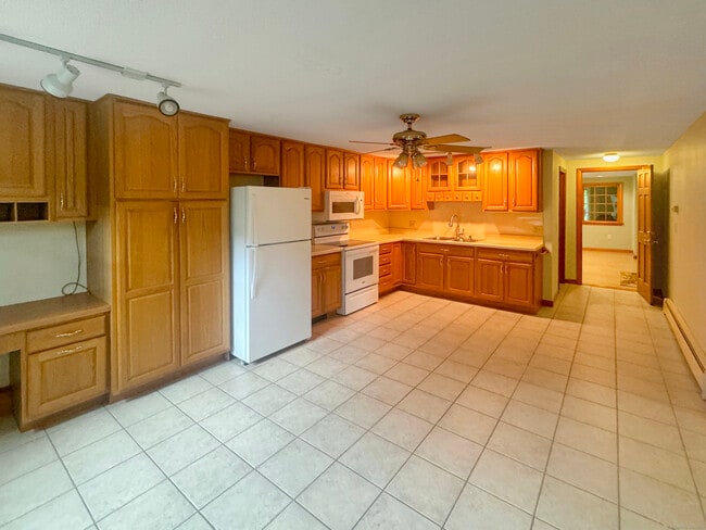 Photo - 85 Debbie Dr