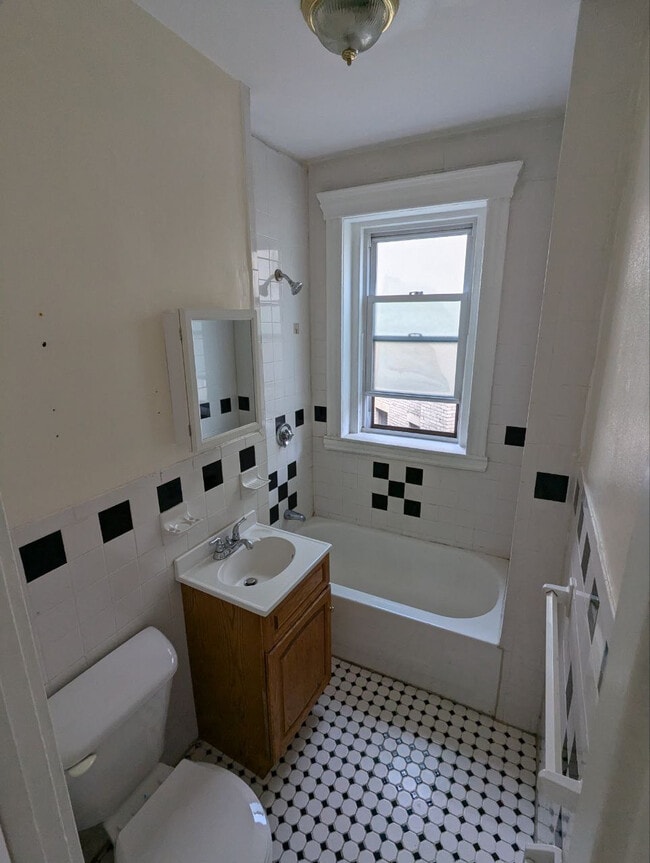 Photo - 378 Riverway Unit #21