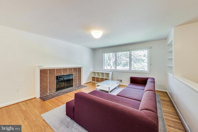 Photo - 6515 E Halbert Rd