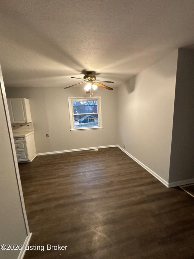 Photo - 3823 Manner Dale Dr