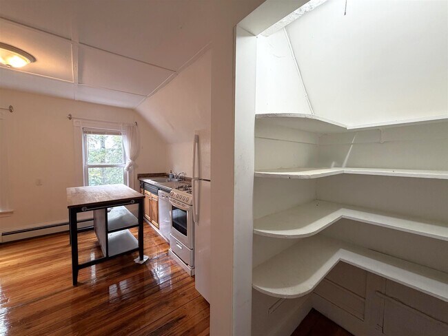 Photo - 94 Morrison Ave Unit 3