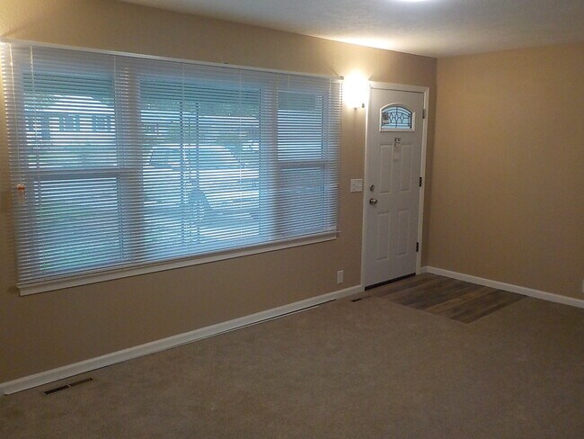 Photo - 1333 Fogarty Dr