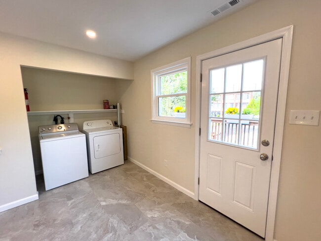 laundry (in kitchen) - 113 S 3rd St Unit B